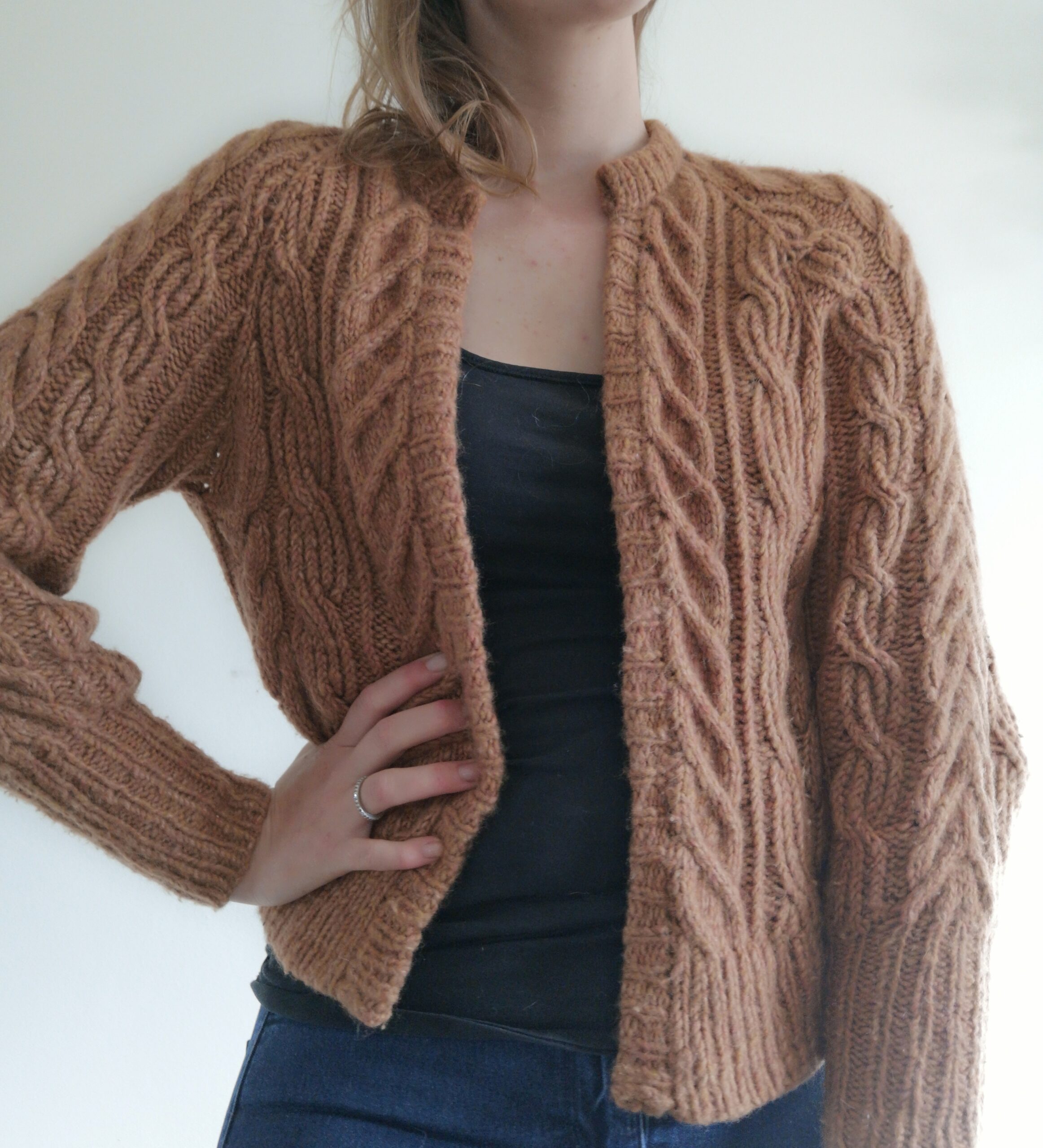 Twisted Cardigan strikkeopskrift