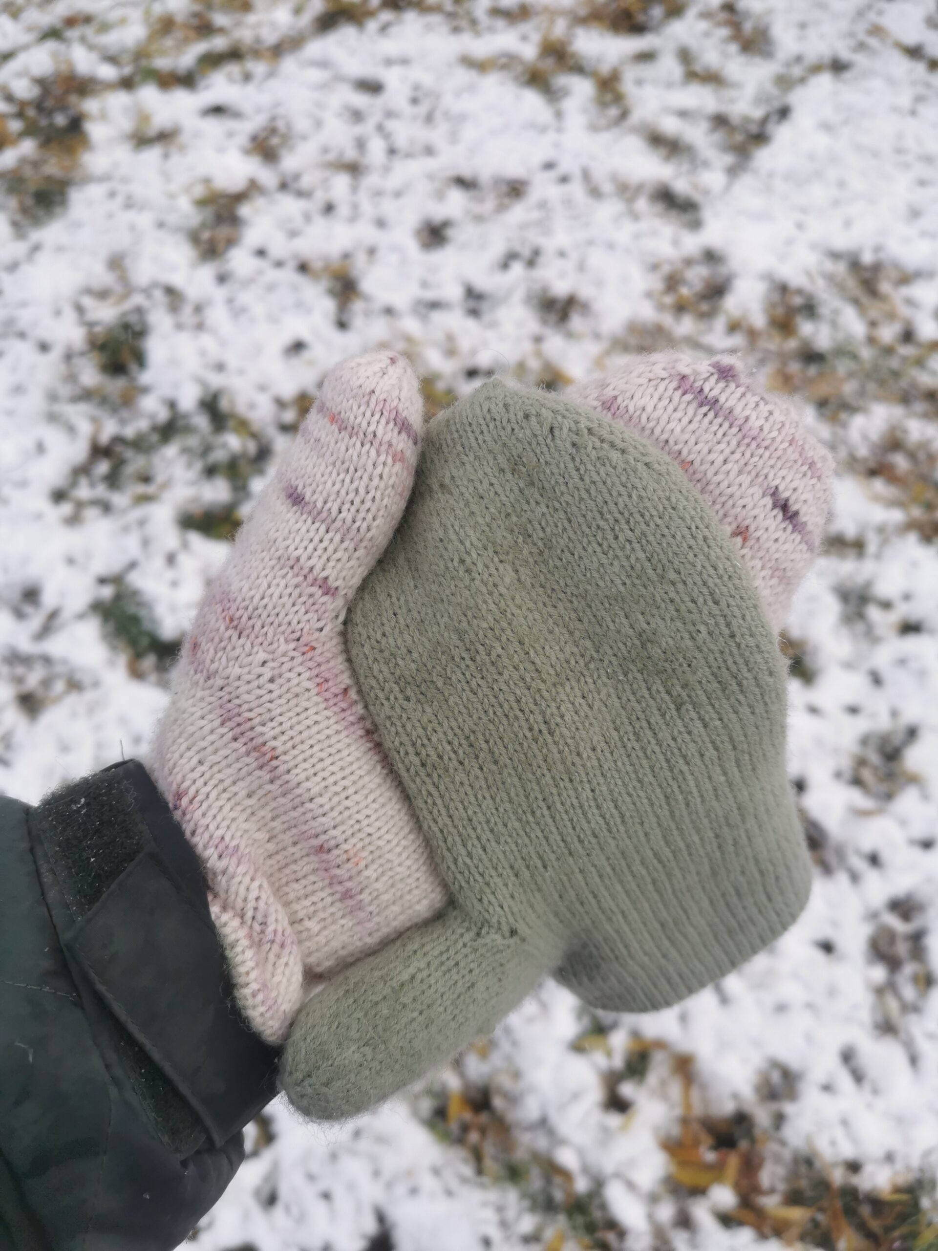 Flip the mittens strikkeopskrift